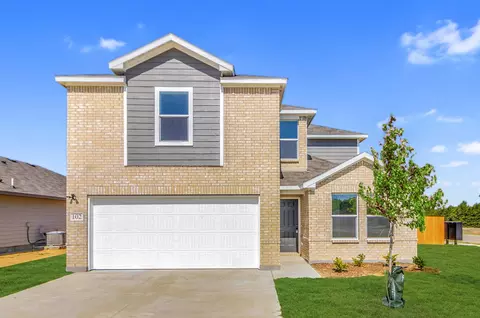 102 Kainos St, Greenville, TX 75402