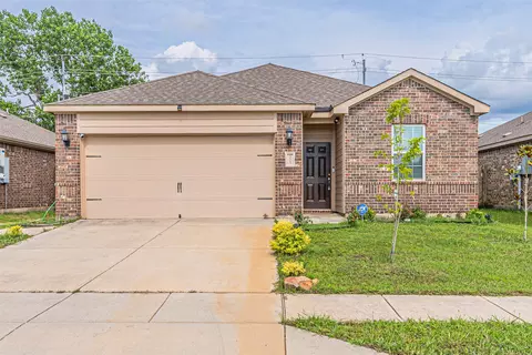 323 Cedar Creek Dr, Princeton, TX 75407