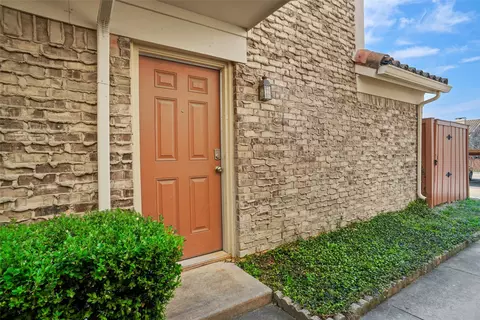 4254 Madera Rd #1, Irving, TX 75038