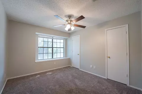 Bedroom - 2015 Nectar Dr, Mesquite, TX 75149 photo 1 of 3