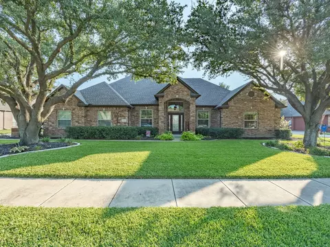 2706 Saint Andrews Cir, Ennis, TX 75119