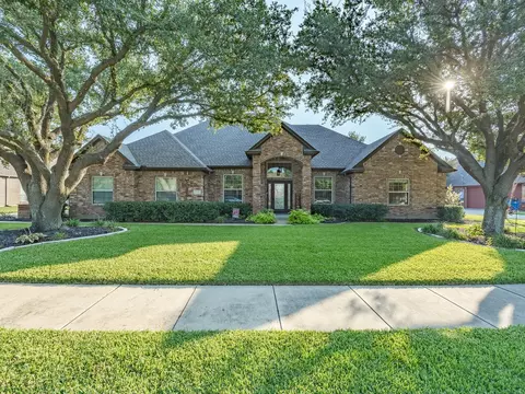 2706 Saint Andrews Cir, Ennis, TX 75119