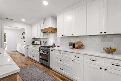 7741 La Avenida Dr, Dallas, TX 75248