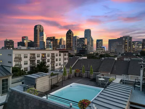 2214 Worthington St, Dallas, TX 75204