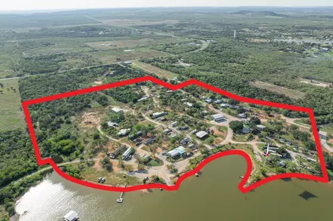 201 Rock Creek Rd, Graford, TX 76449