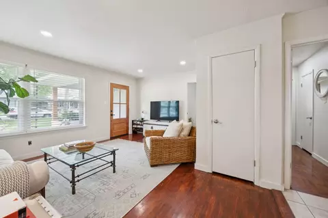 421 Hanbee St, Richardson, TX 75080