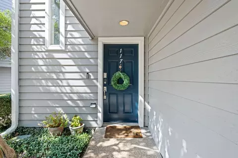 9222 Church Rd #117, Dallas, TX 75231