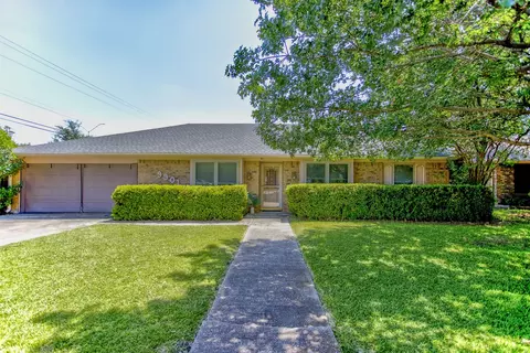 9901 Ivy Leaf Ln, Fort Worth, TX 76108