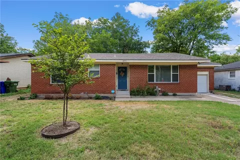 4009 Cobbs Dr, Waco, TX 76708 photo 1