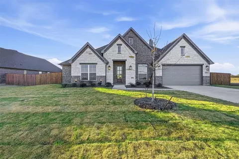 129 Mikasi, Godley, TX 76044