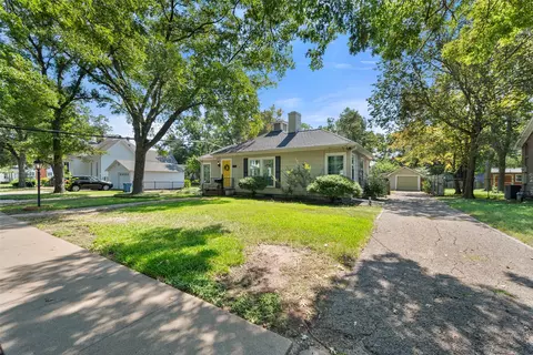 1411 W 4th Ave, Corsicana, TX 75110
