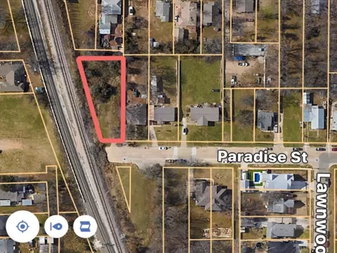 600 Paradise St, Fort Worth, TX 76111