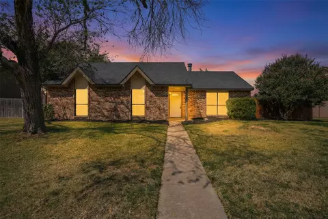 478 Rainier St, Cedar Hill, TX 75104