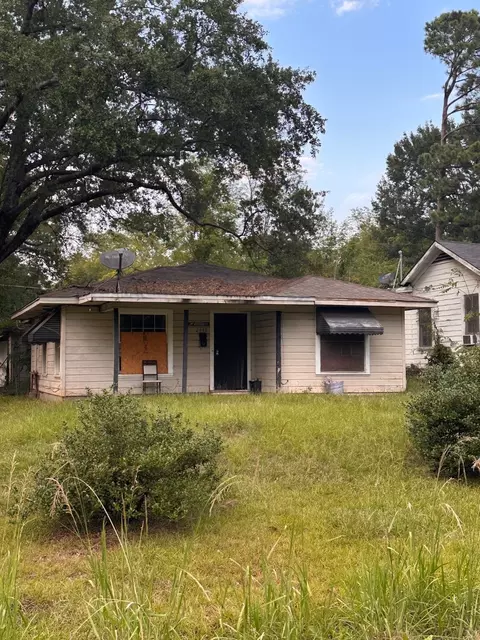 2446 Drexel St, Shreveport, LA 71108