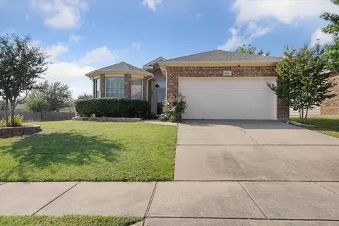 845 Poncho Ln, Haslet, TX 76052