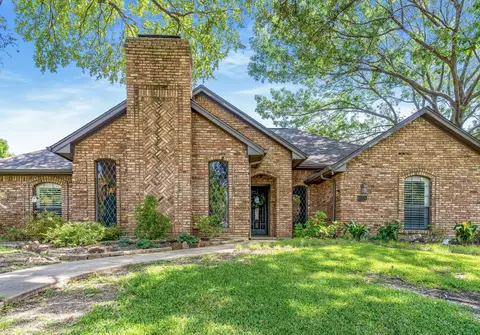 707 Hawk Ln, Coppell, TX 75019