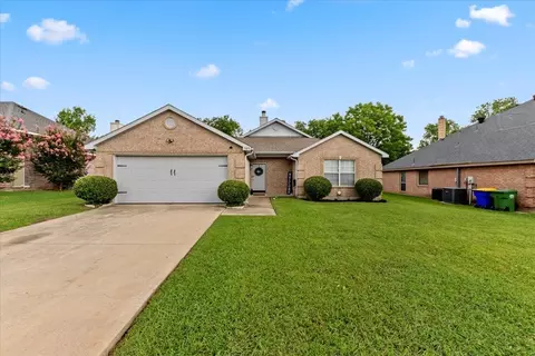 709 Grandview Ave, Seagoville, TX 75159