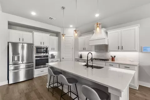 4133 Yellow Jasmine Ln, Heath, TX 75126