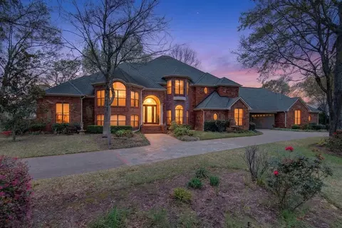 36 Golf Club Dr, Haughton, LA 71037