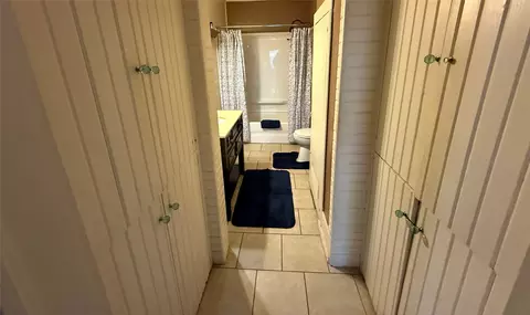Entry Way - 1210 Monroe St, Commerce, TX 75428 photo 1 of 1