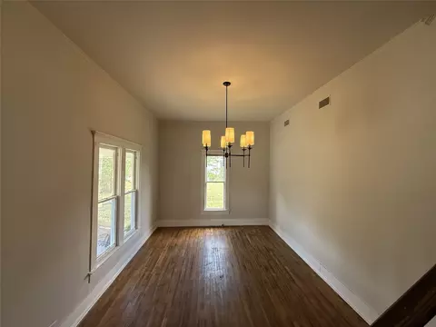 Living - 1210 Monroe St, Commerce, TX 75428 photo 2 of 3