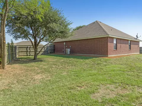 112 Grayson Dr, Itasca, TX 76055 photo 24