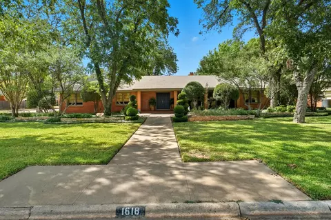 1618 Elmwood Dr, Abilene, TX 79605