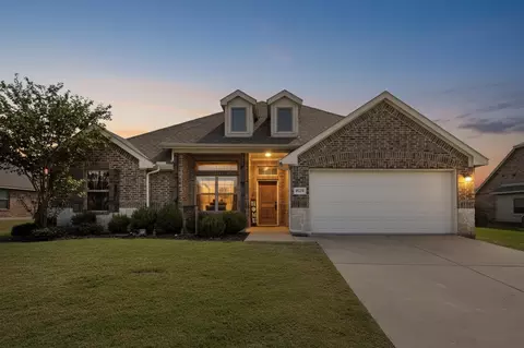 135 Hillcrest Way, Crandall, TX 75114