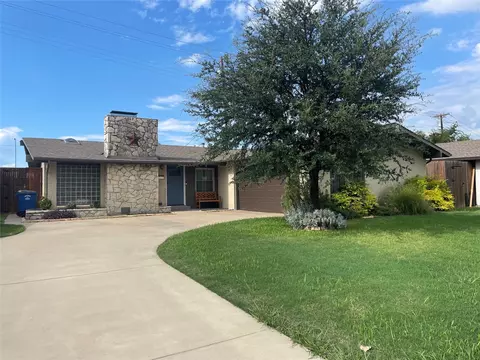 12175 High Meadow Dr, Dallas, TX 75234