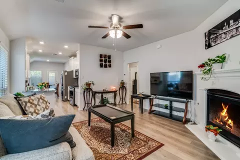 2138 Hobby Dr, Forney, TX 75126