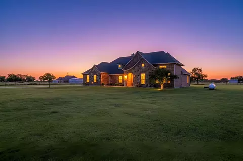 4091 Belz Rd, Sanger, TX 76266