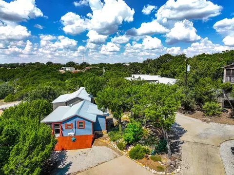200 Retreat Dr #7, Graham, TX 76450