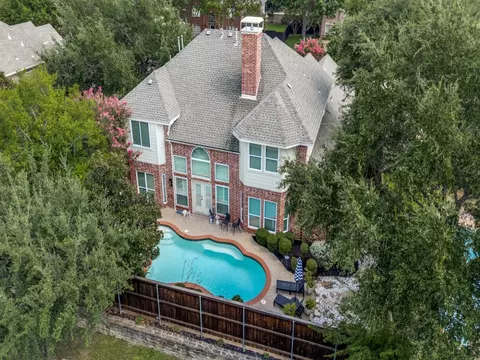 1108 Saddlebrook Dr, Mckinney, TX 75072