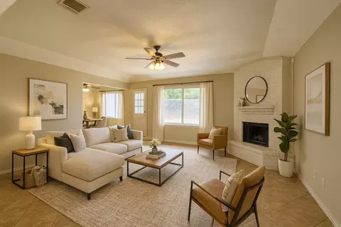 6221 Barcelona Dr, Arlington, TX 76016