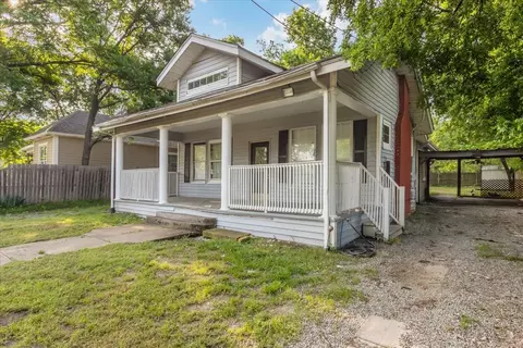 1010 E Cherry St, Sherman, TX 75090