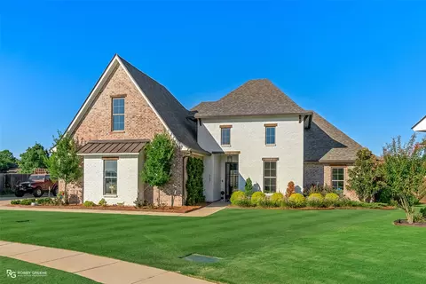 349 Newport Ln, Benton, LA 71006