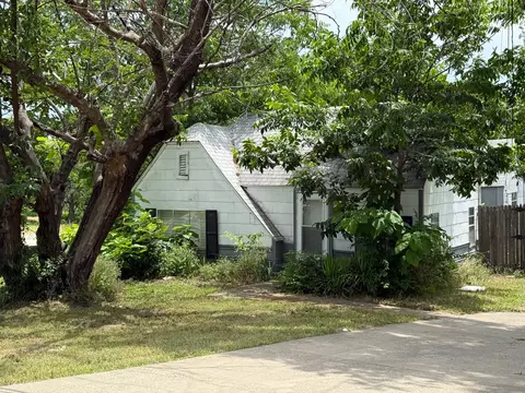 601 S Clark St, Rockwall, TX 75087