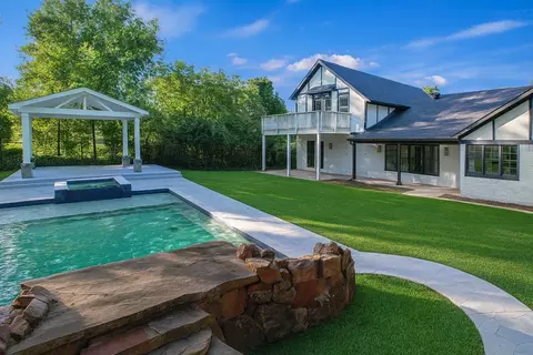 871 Timberwood Ln, Fairview, TX 75069