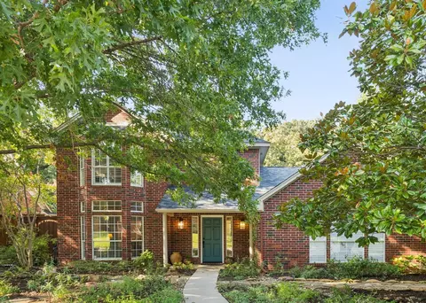 633 Highland Meadows Dr, Highland Village, TX 75077