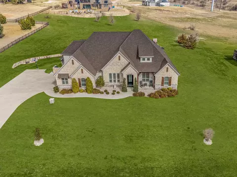 7756 Bella Milano Dr, Fort Worth, TX 76126