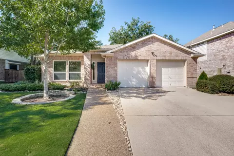 7620 Waterside Pl, Denton, TX 76210