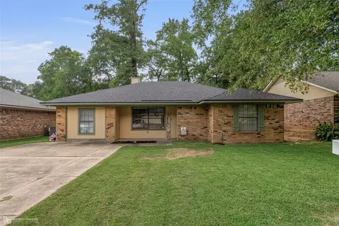 2611 Doe Ridge Dr, Haughton, LA 71037