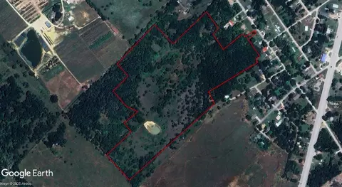 32 W 49 Acres W College Ave, Mexia, TX 76667