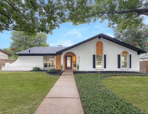 2767 Leta Mae Cir, Farmers Branch, TX 75234