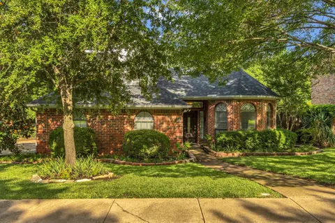 134 Winding Hollow Ln, Coppell, TX 75019
