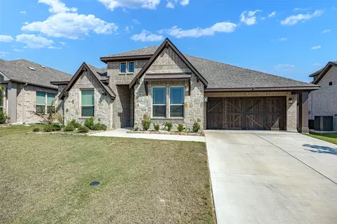 293 Resting Place Rd, Waxahachie, TX 75165