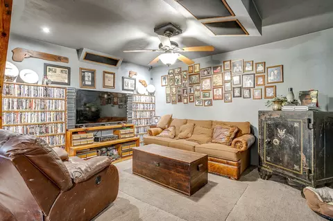 Living - 1035 Summit Dr, Springtown, TX 76082 photo 1 of 1