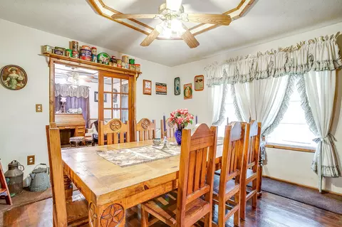 Dining - 1035 Summit Dr, Springtown, TX 76082 photo 1 of 3