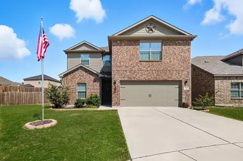204 Point Rider Rd, Newark, TX 76071