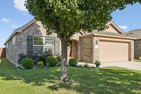 4717 Homelands Way, Fort Worth, TX 76135